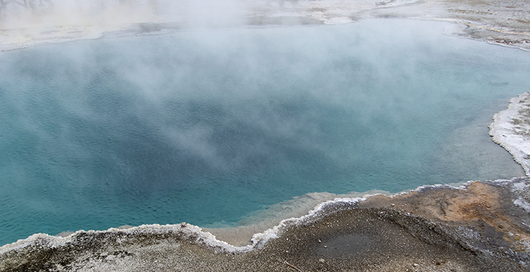 West Thumb Geyser Basin, azure pool